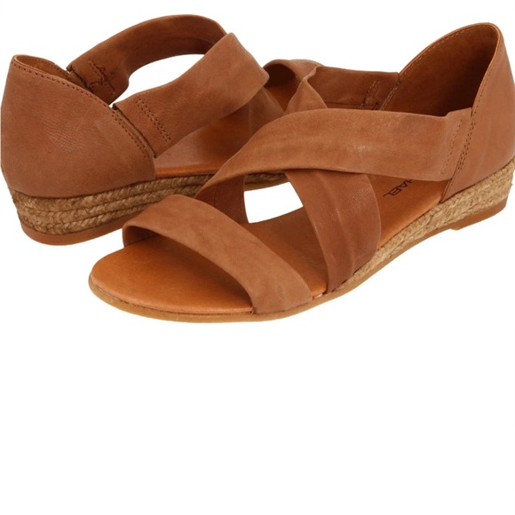 Eric Michael Netty Sandal in Tan. Size 37 - Picture 1 of 10